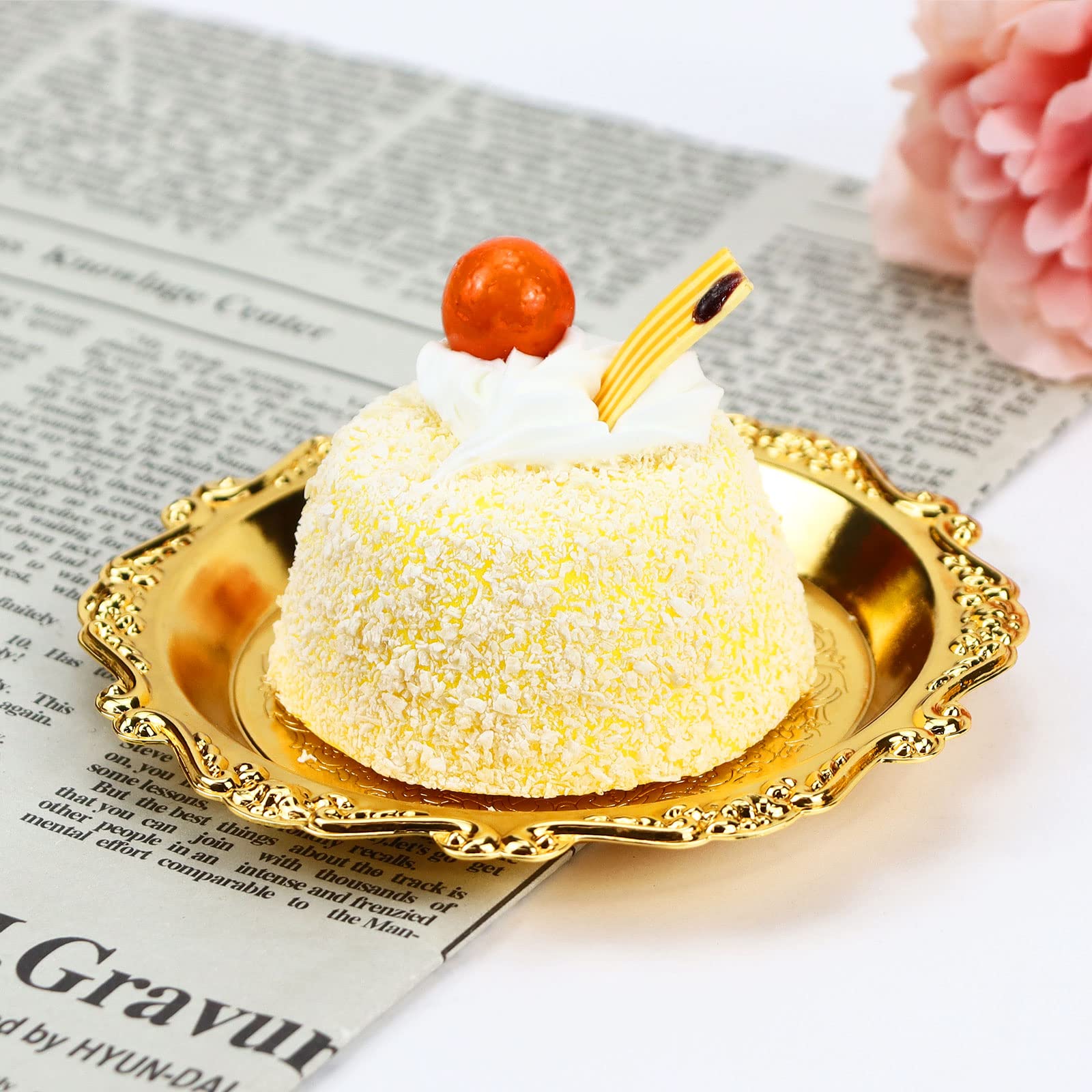 Supvox Set of 6 Small Dessert Plates 3.9 inches Golden Dessert Plates with Golden Metal Stand Luxury Golden Embossing Dessert Plates for Party, Banquet, Birthday, Festivals Supvox Set of 6 Small Dessert Plates 3.9 inches Golden Dessert Plates with Golden Metal Stand Luxury Golden Embossing Dessert Plates for Party, Banquet, Birthday, Festivals